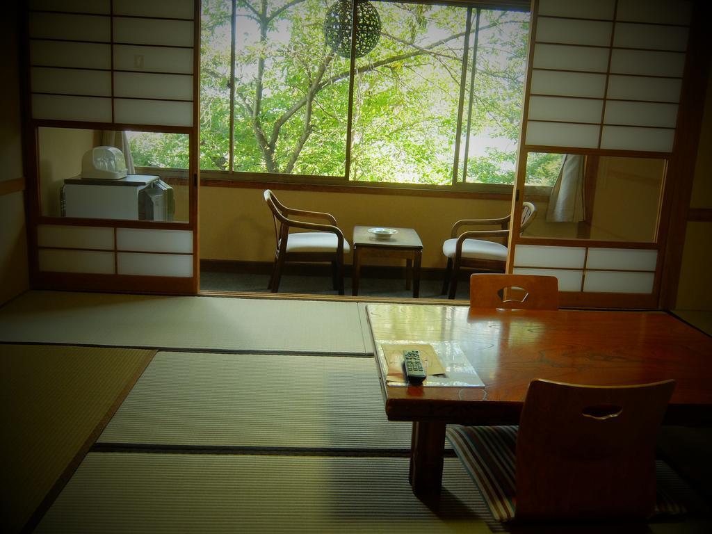 Yamanokami Onsen Hotell Nagano Rum bild